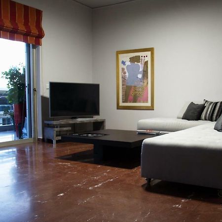 Modern & Classy Central Apartment Atenas Exterior foto