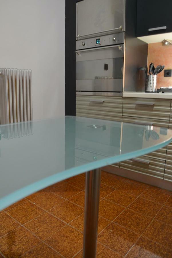 Modern & Classy Central Apartment Atenas Exterior foto